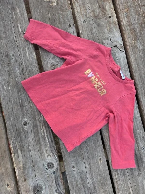 tee shirt